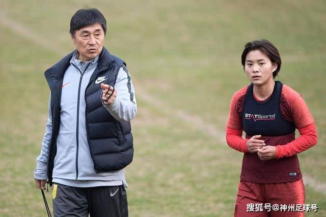 谈球吧